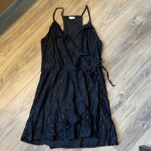 NWOT back floral mini dress.